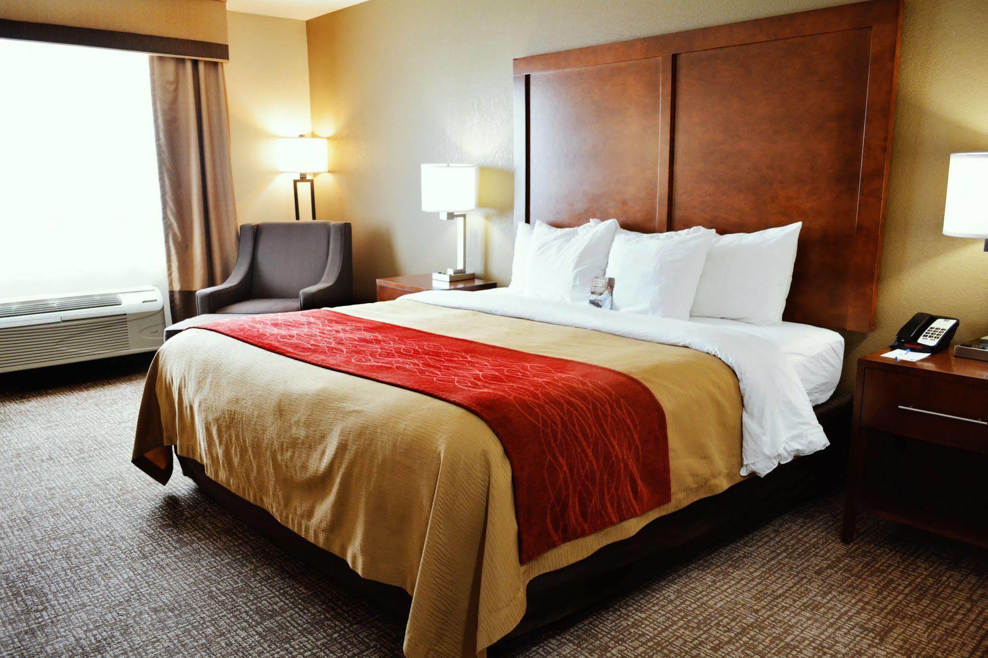 Comfort Inn&Suites Covington - Mandeville Eksteriør bilde